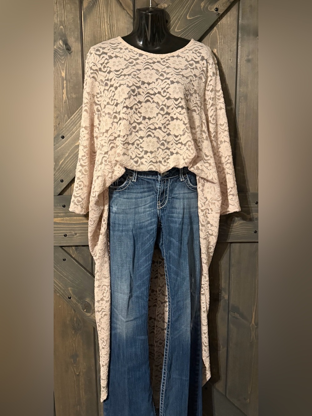 Vibe Cream Lace High/Low Tunic